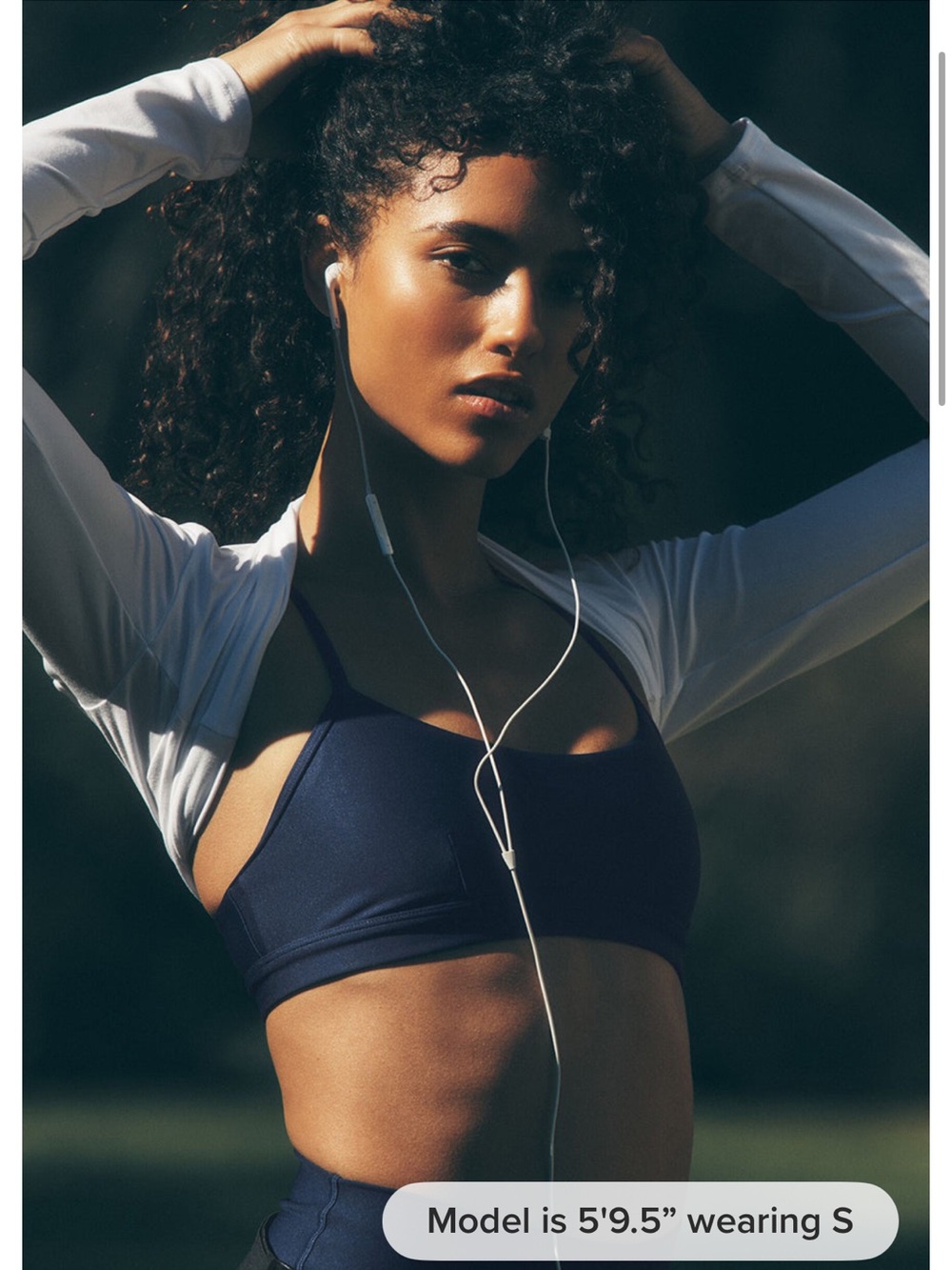Alo Yoga Airlift Intrigue Bra in Eclipse Blue. Size Medium